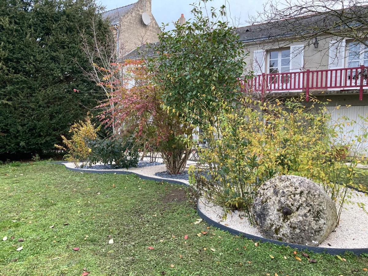 Le Chai De La Rose Spa Et Seances Bien Etre Doue-la-Fontaine Exterior photo